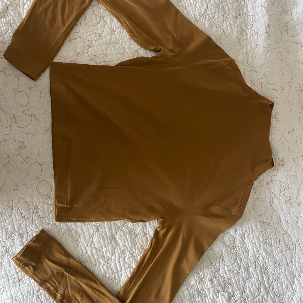 Lululemon Turtleneck Athletic Shirt